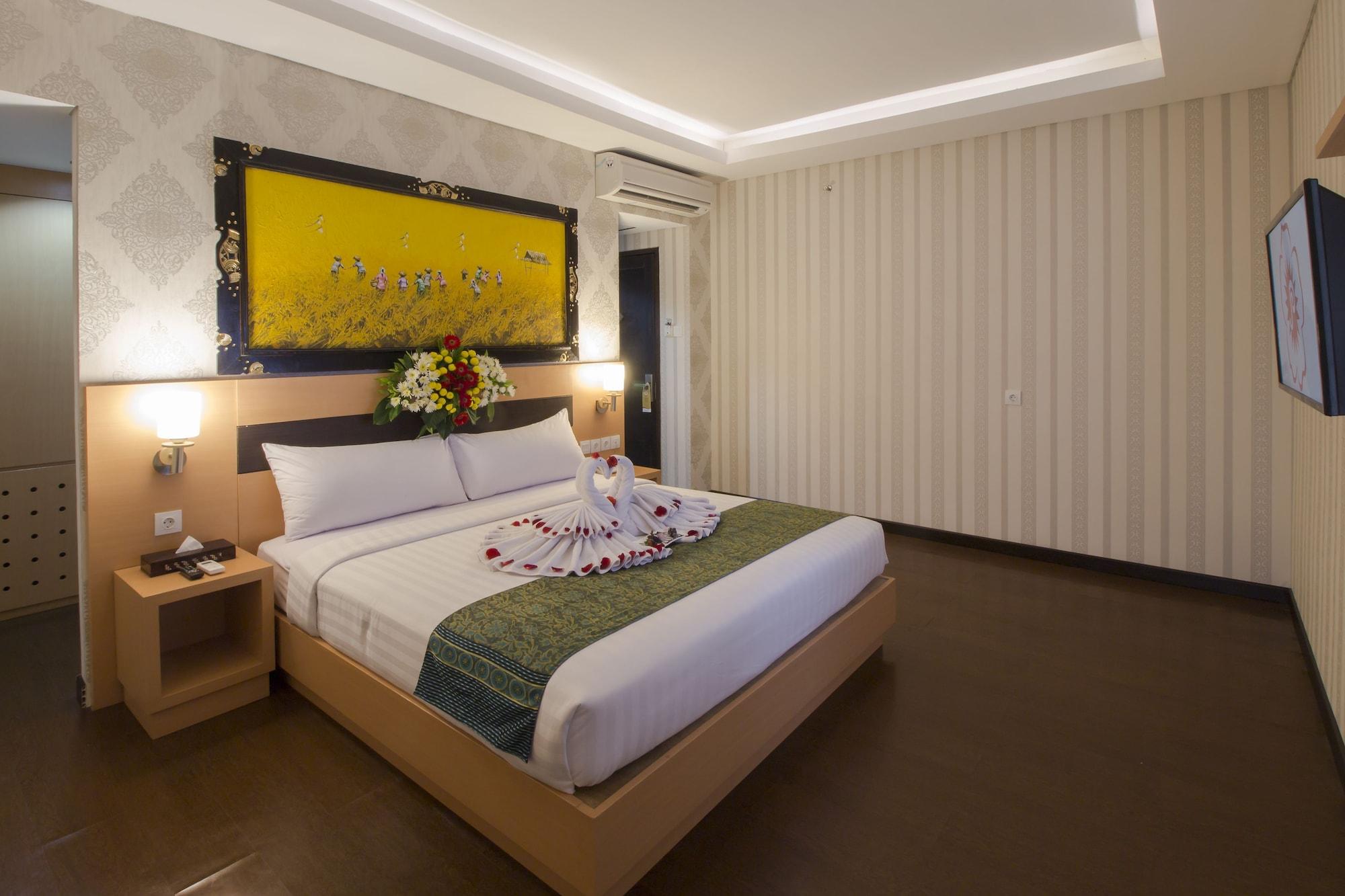 Grand Puri Saron Yogyakarta Hotell Eksteriør bilde