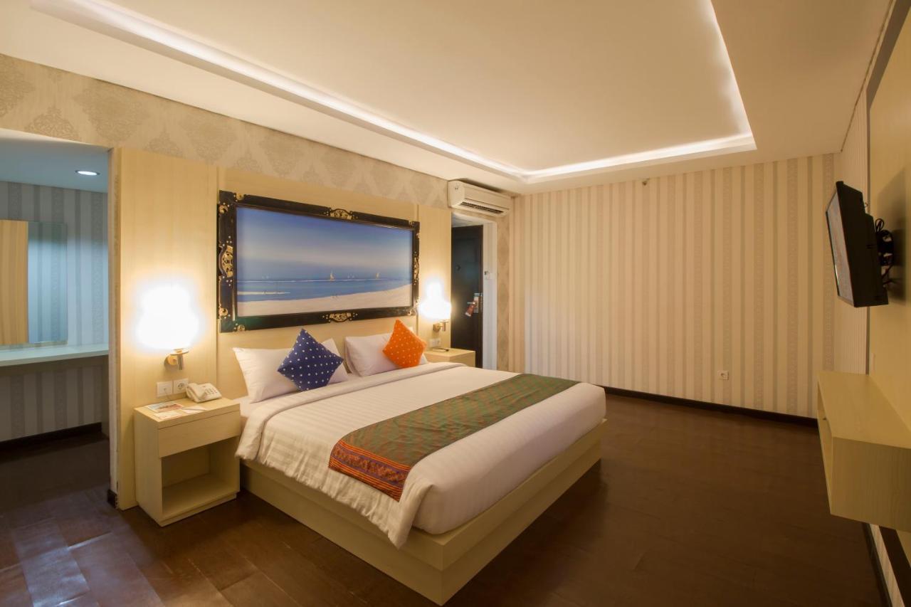Grand Puri Saron Yogyakarta Hotell Eksteriør bilde